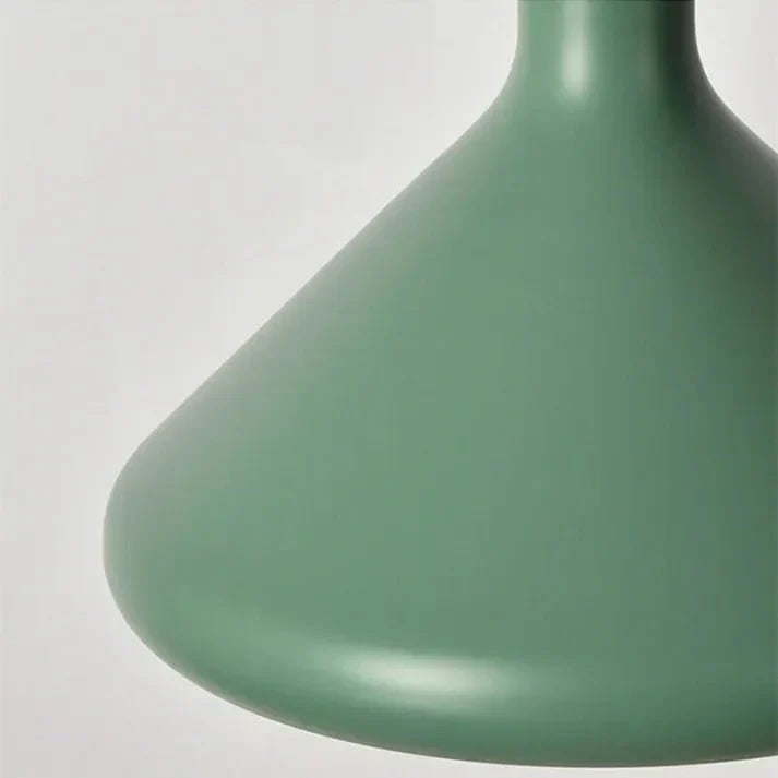 フレンチマカロンスタイルの円錐形メタルペンダントランプ