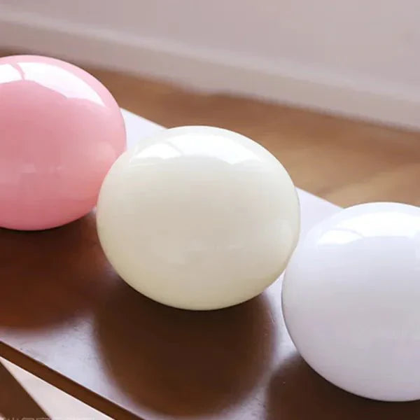 マシュマロデザインの金属とガラスのテーブルランプ