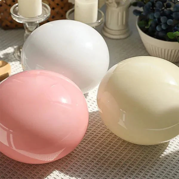 マシュマロデザインの金属とガラスのテーブルランプ