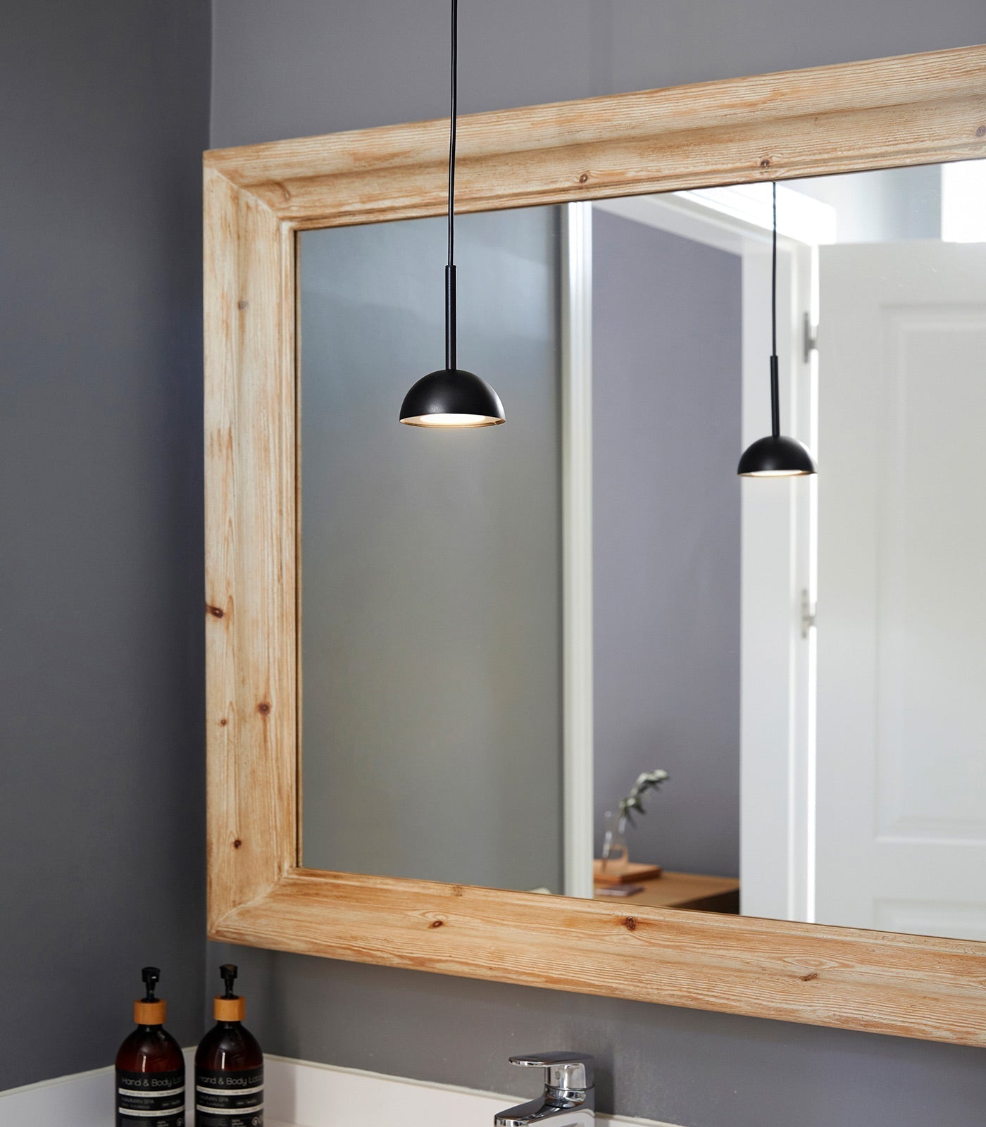 カポリーナペンダントライト