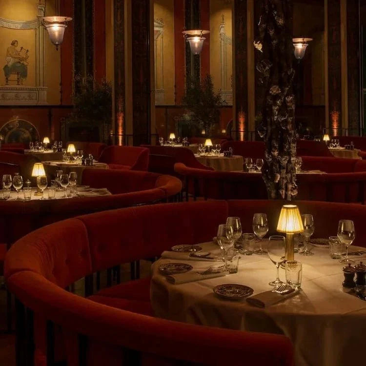 ワイヤレス金属製テーブルランプ