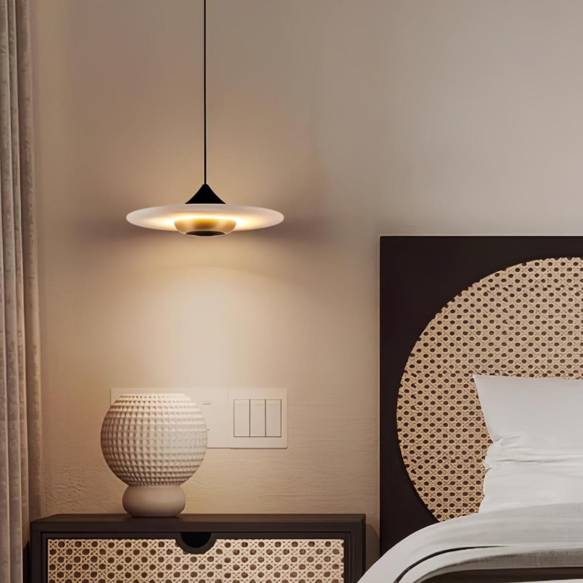 飛行する皿 大理石 ペンダントランプ