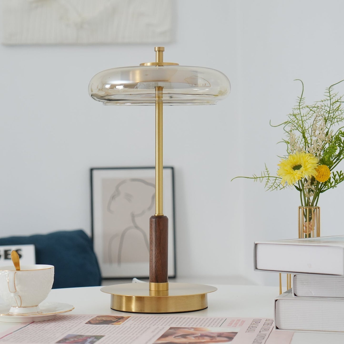 ロナウドテーブルランプ