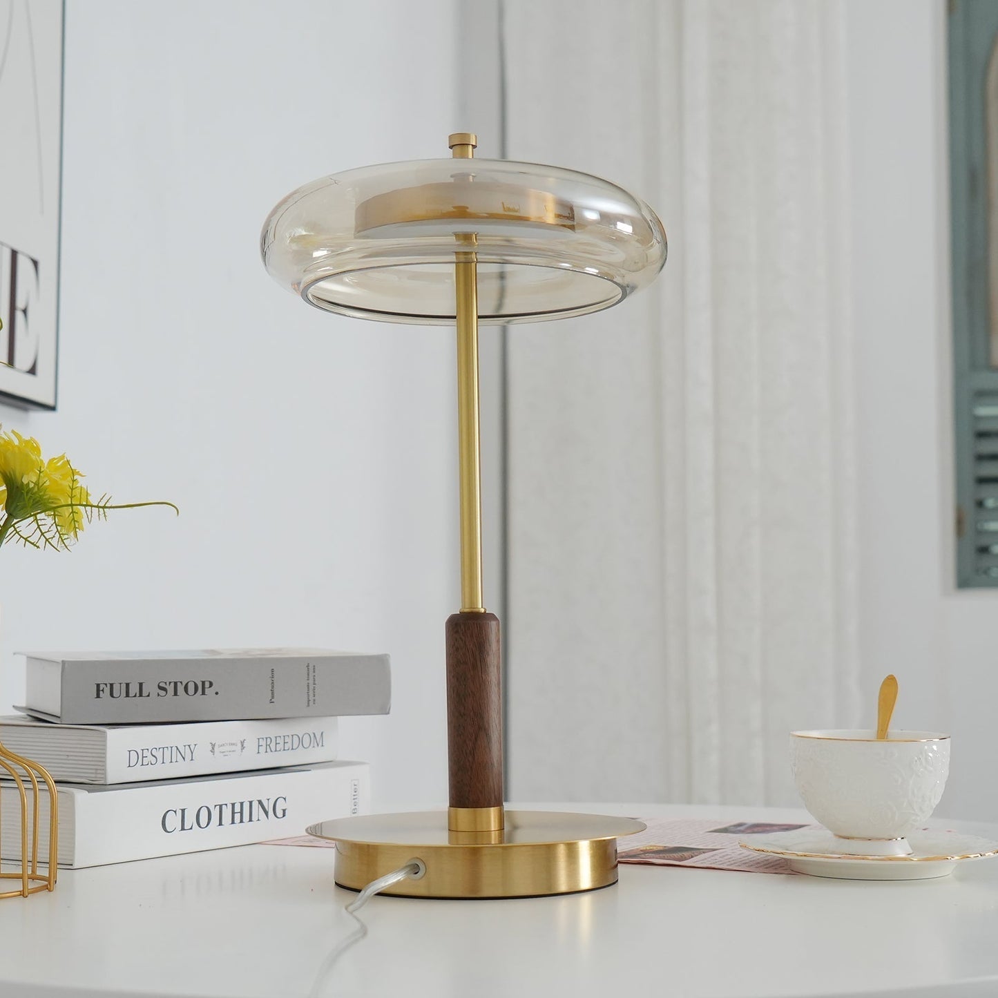 ロナウドテーブルランプ