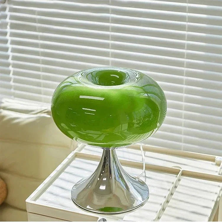 アンティークアップルテーブルランプ