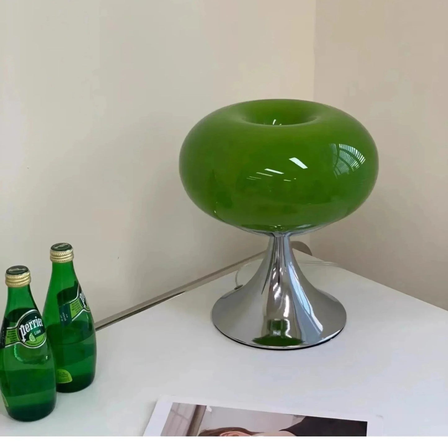 アンティークアップルテーブルランプ