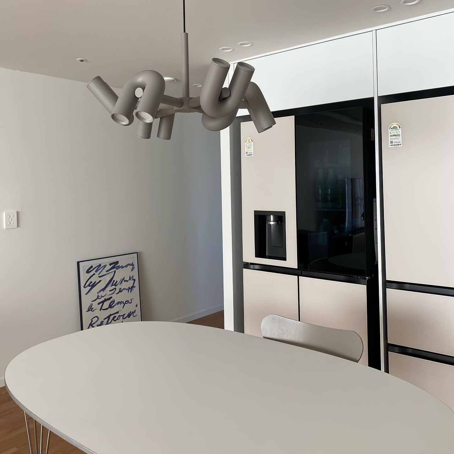 クリスタルシャンデリア サーカス