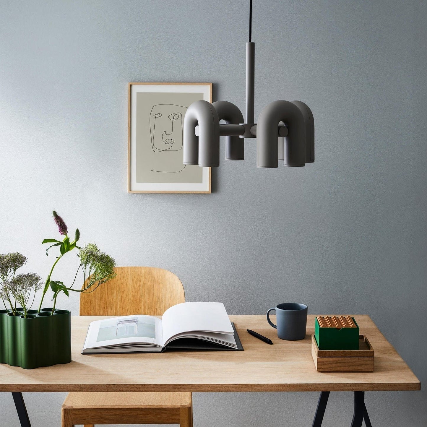 クリスタルシャンデリア サーカス