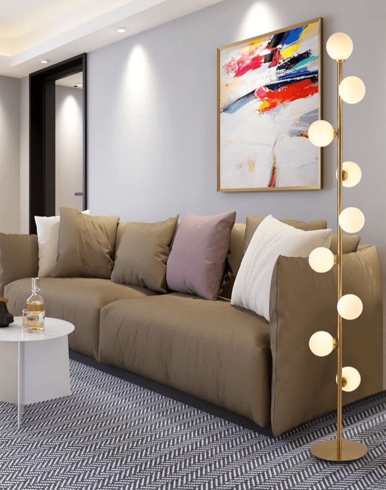 ノルウェーのガラスフロアランプ