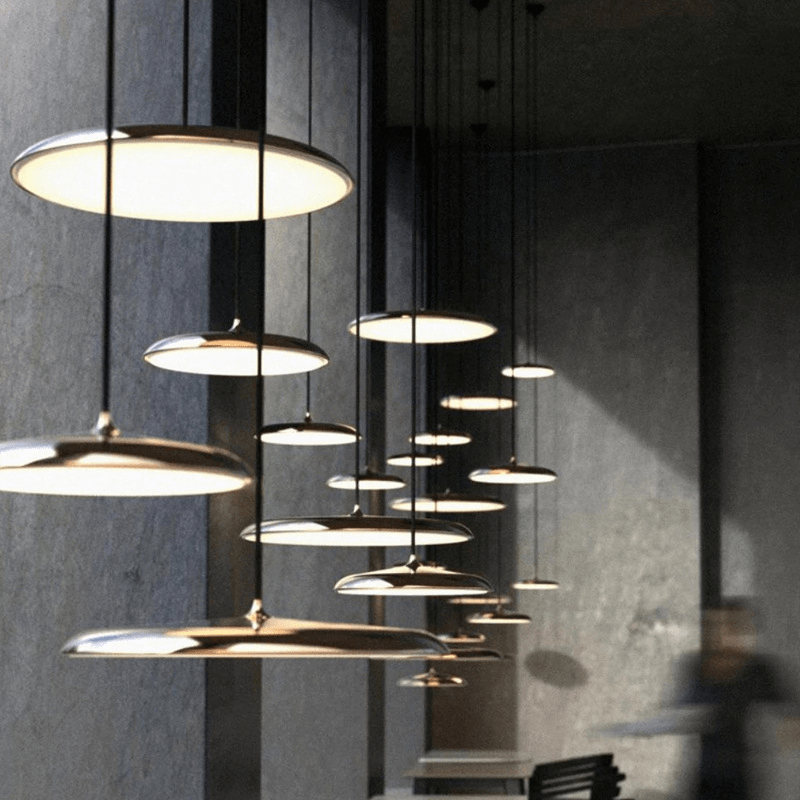 スカンジナビアスタイルのペンダントランプ